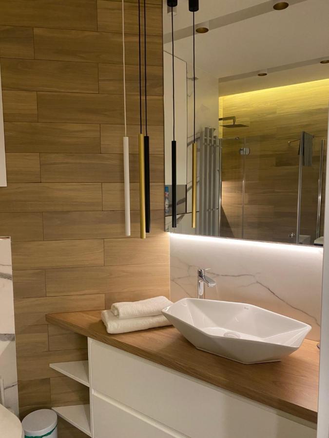 Family & Business Elegant Apartments Ventus IX Wiekow- Centrum Downtown New! Kielce Exterior foto